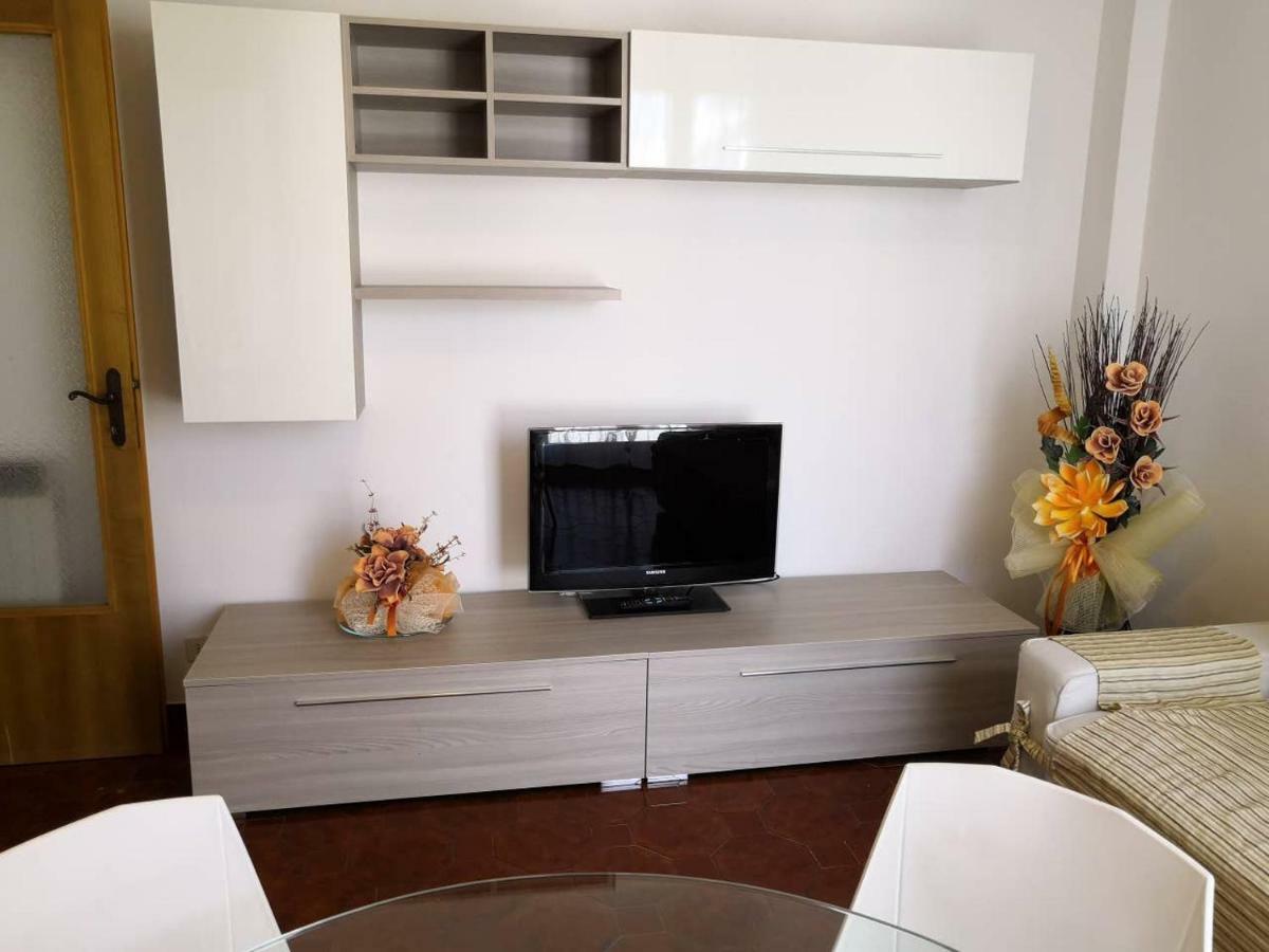 Home Holidays Pisa Exterior foto